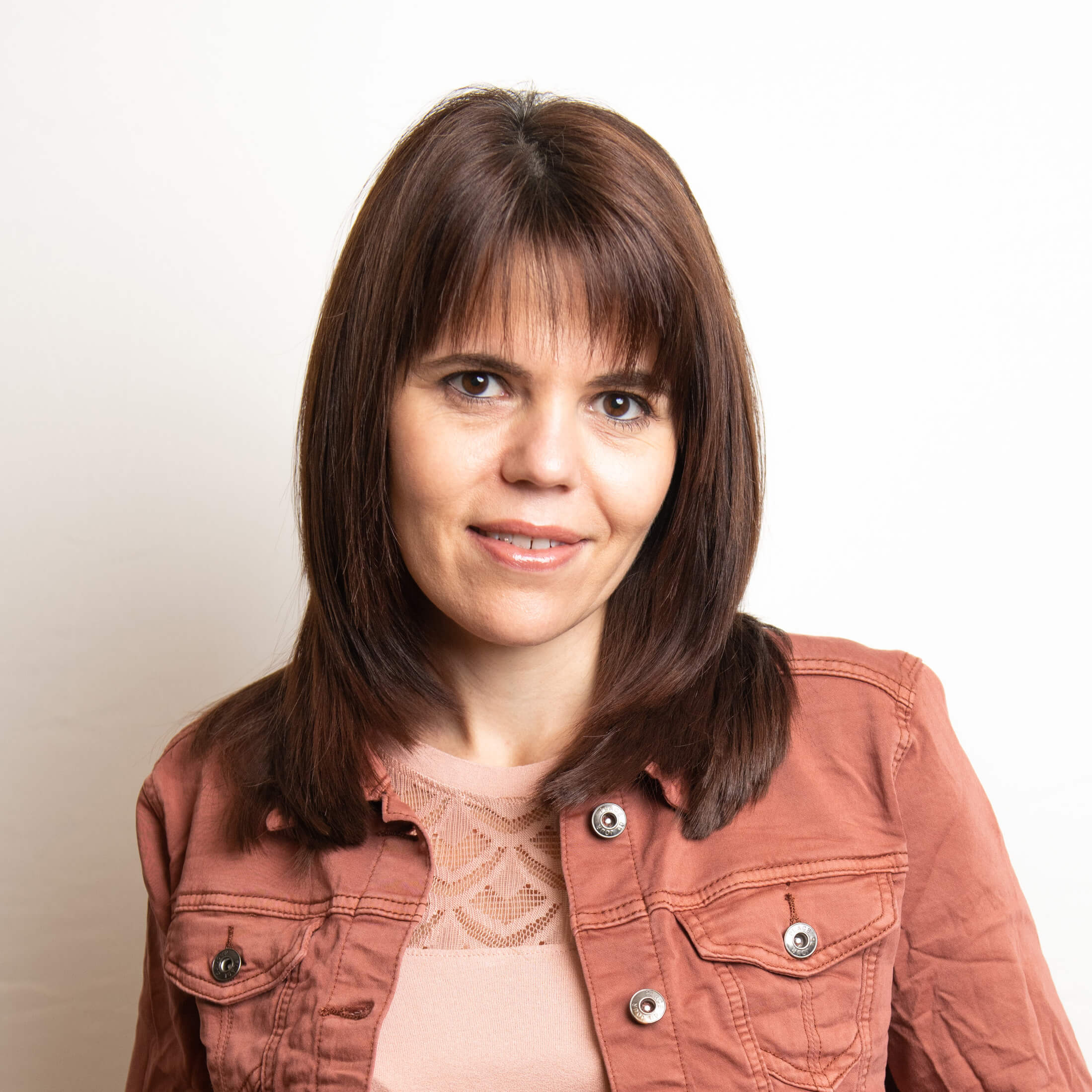 https://www.haar-werk.ch/wp-content/uploads/2020/12/Fabienne_Lochet.jpg