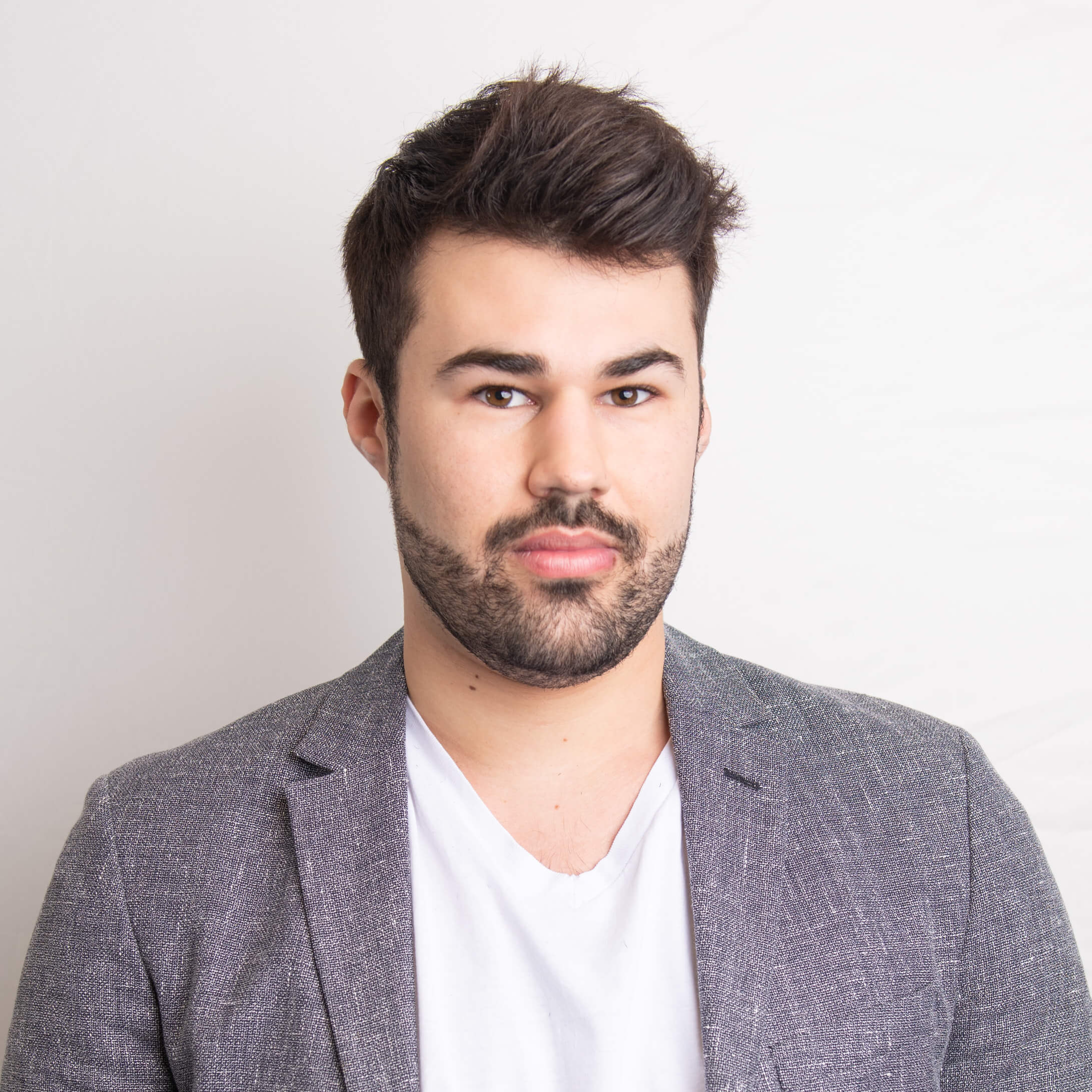 https://www.haar-werk.ch/wp-content/uploads/2020/12/Gian-Luca-Binder-GL.jpg