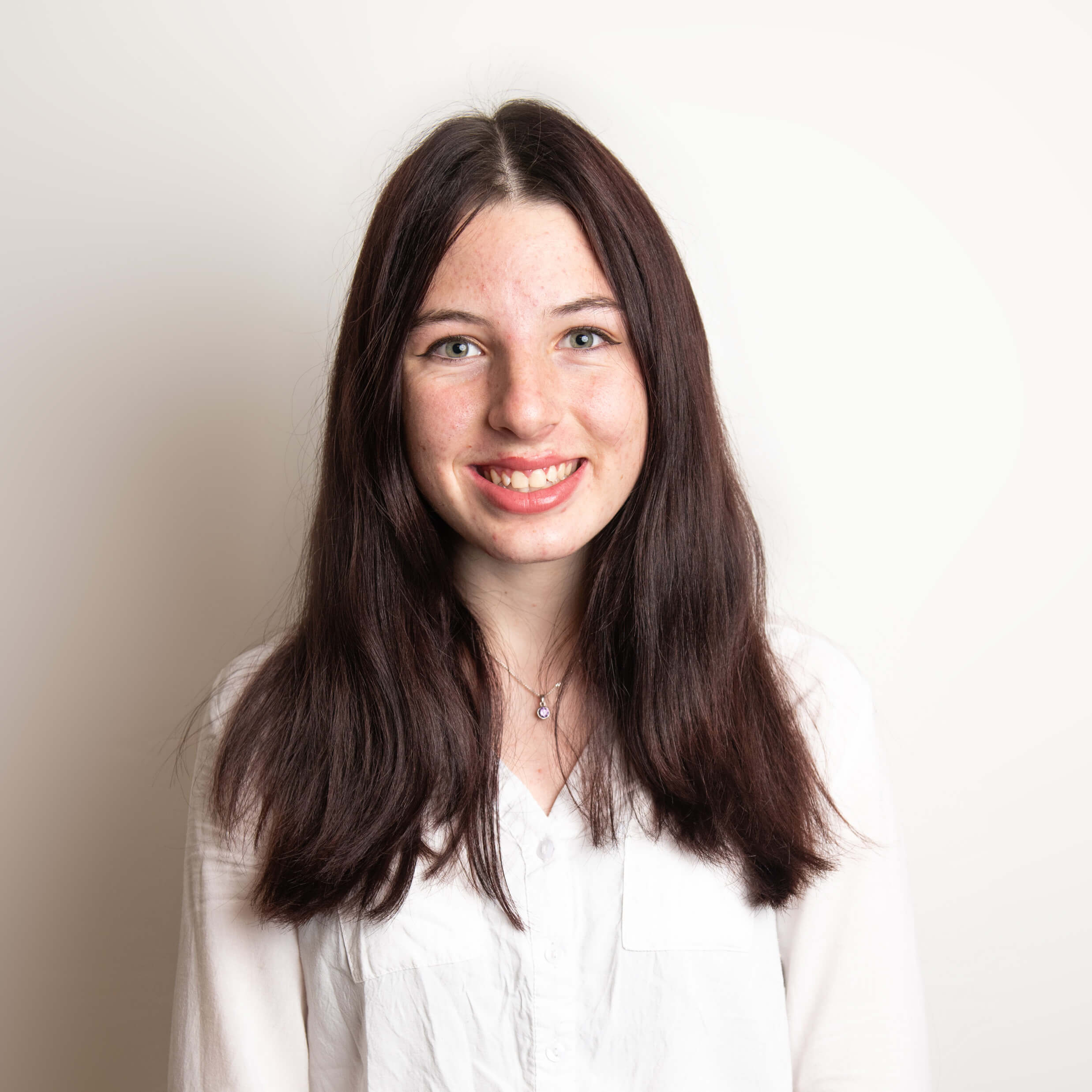 https://www.haar-werk.ch/wp-content/uploads/2020/12/Vanessa-von-Kaenel.jpg