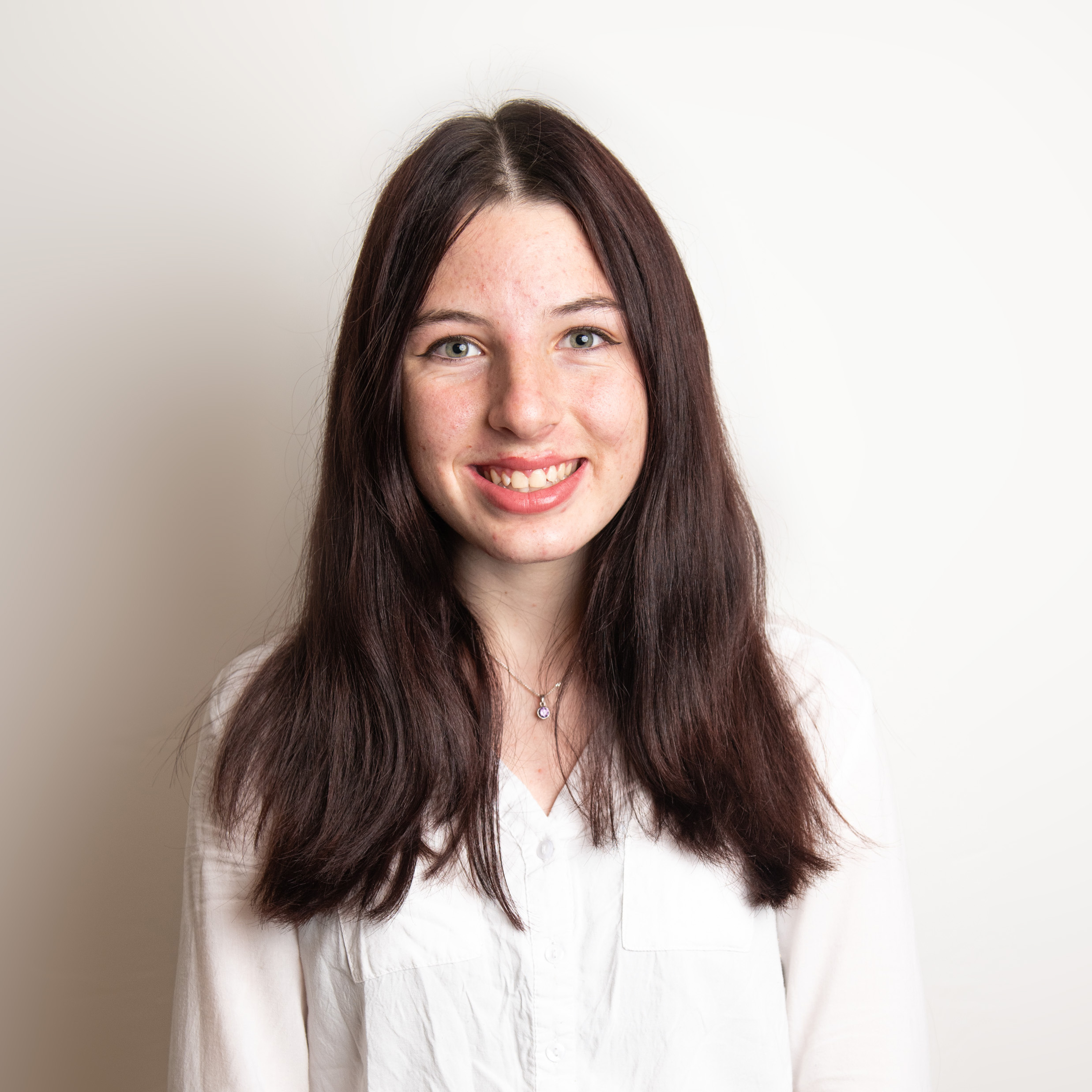https://www.haar-werk.ch/wp-content/uploads/2023/08/Vanessa-von-Kaenel.jpg